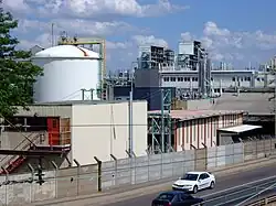 Installations industrielles d'Arkemaà la limite d'Oullins
