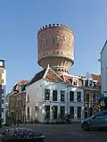 Le château d'eau.