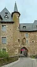 Porte Bécharie.