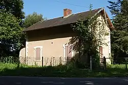 Ancienne maison de garde barrière de la Tranchardie (Châlus).