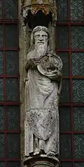 Saint Jean le Baptiste (1240–1250), calcaire, façade occidentale.