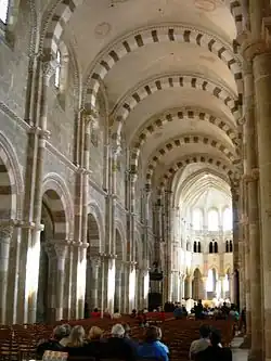 Voûtes d'arêtes, Vézelay.