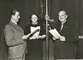 Émission de radio vers 1940 avec Jan Vavřík-Rýz (cs), Anna Kreuzmannová (cs) et Josef Skupa.