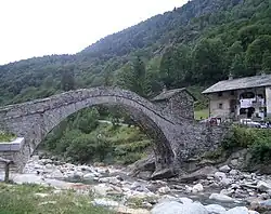Pont sur la Chauselle à Fondo de Traversella