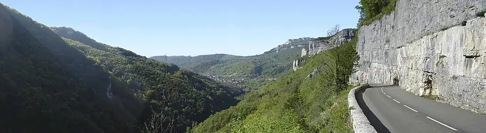 Vallée.