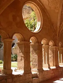 Cloître.