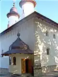 Entrée du monastère.