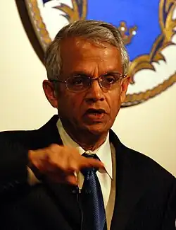 L'océanographe Veerabhadran Ramanathan faisait partie du groupe qui, au milieu des années 1970, a mis en garde contre les gaz à effet de serre à très faible concentration, dont on parlait peu à l'époque.