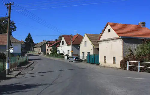 Route de Úhřetice.