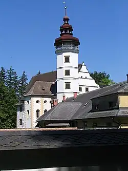 La tour octogonale.