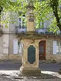Monument de la « Bienfaisance généreuse » (avr.&nbsp;2009)