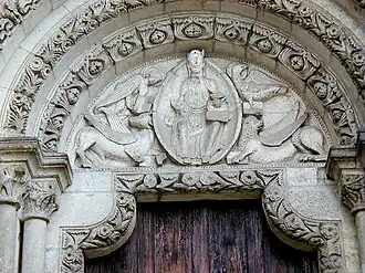 Tympan du portail du Lion.