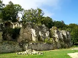 Vue sur ce qui fut la façade du château royal.