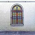 Grande fenêtre dans la ruelle
