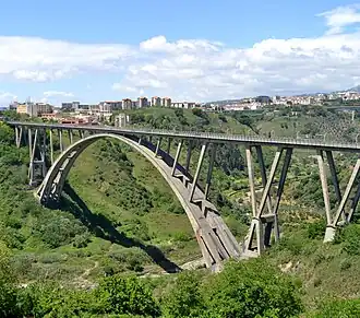 Image illustrative de l’article Pont Bisantis
