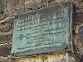 Plaque mentionnant les ingénieurs qui ont travaillé à la construction du viaduc.