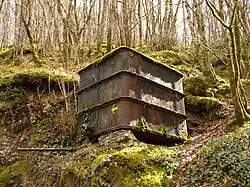 Ancienne réserve d'eau pour locomotives, coté Soursac.