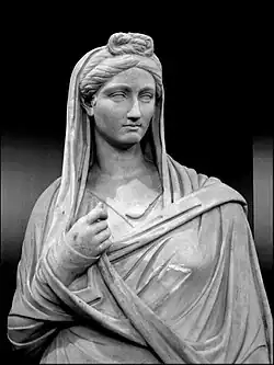 Statue de Sabine à la villa d'Hadrien.