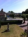 Borne vue depuis le donjon.
