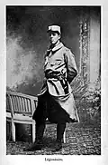 Chapman en uniforme de la Légion étrangère.