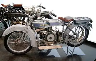 Victoria KR1 à moteur BMW (1920).