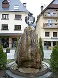Fontaine avec le blason de Vielha e Mijaran.