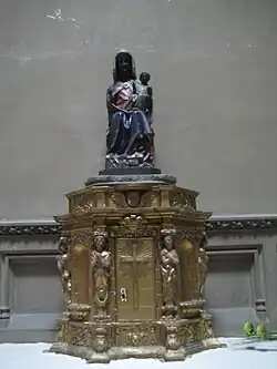 Vierge noire.