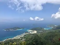 Vue depuis le sommet du Morne Blanc.