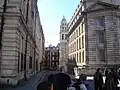 Vue en direction de l'extremité sud-est de la rue, en impasse.