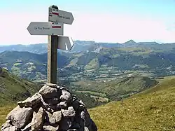 Vue sur le Puy Griou et le Puy Mary