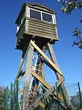 Vigie DFCI en tour de guet du Grand Défend, Forêt Communale de Saint-Raphaël en 2007.
