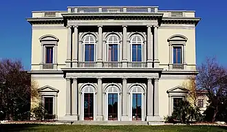Villa Favard.
