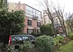 Villas.