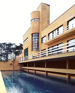 Piscine.