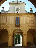 Façade arrière sur cour