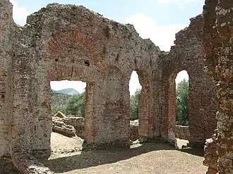 Le frigidarium.