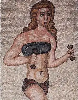 Jeune femme aux haltères, IVe&nbsp;siècle, villa romaine du Casale, Sicile.