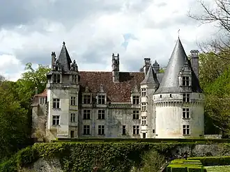 Image illustrative de l’article Château de Puyguilhem (Villars)