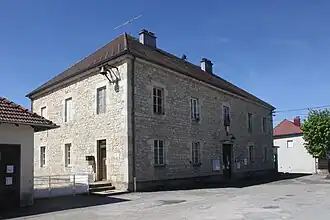 Villeneuve-d'Amont