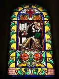 Un vitrail dans l'église.