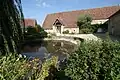 La cour de l'abbaye.