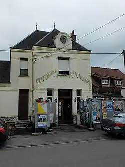 La mairie.