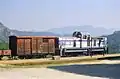 La gare de Vivario domine la vallée du Vecchio.