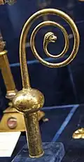 La crosse d'Odelric de Reims, palais du Tau (Reims), parfois attribuée par erreur à Albert de Louvain,,.