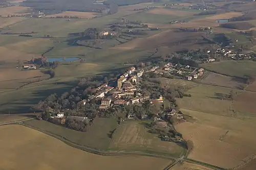 Vue aérienne de la Sauvetat.