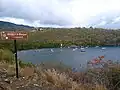 Vue complète de l'anse à la Barque.