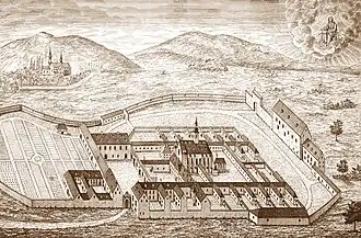 Gravure montrant un monastère de chartreux situé au pied de collines et ceinturé d'un mur.