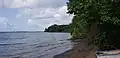 Vue de la pointe Caraïbe à partir de la plage de la Ramée