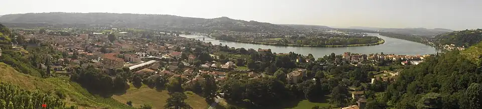 Les Roches-de-Condrieu