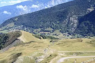 Vue aérienne de la station.